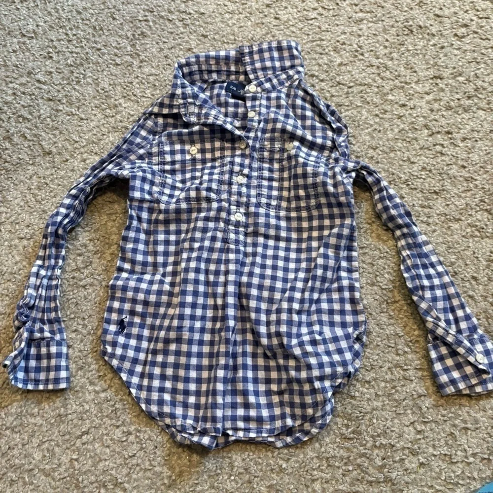 Size 5 Long Sleeve Shirt Bundle Boys Plaid Button Down Dinosaur Children’s Place